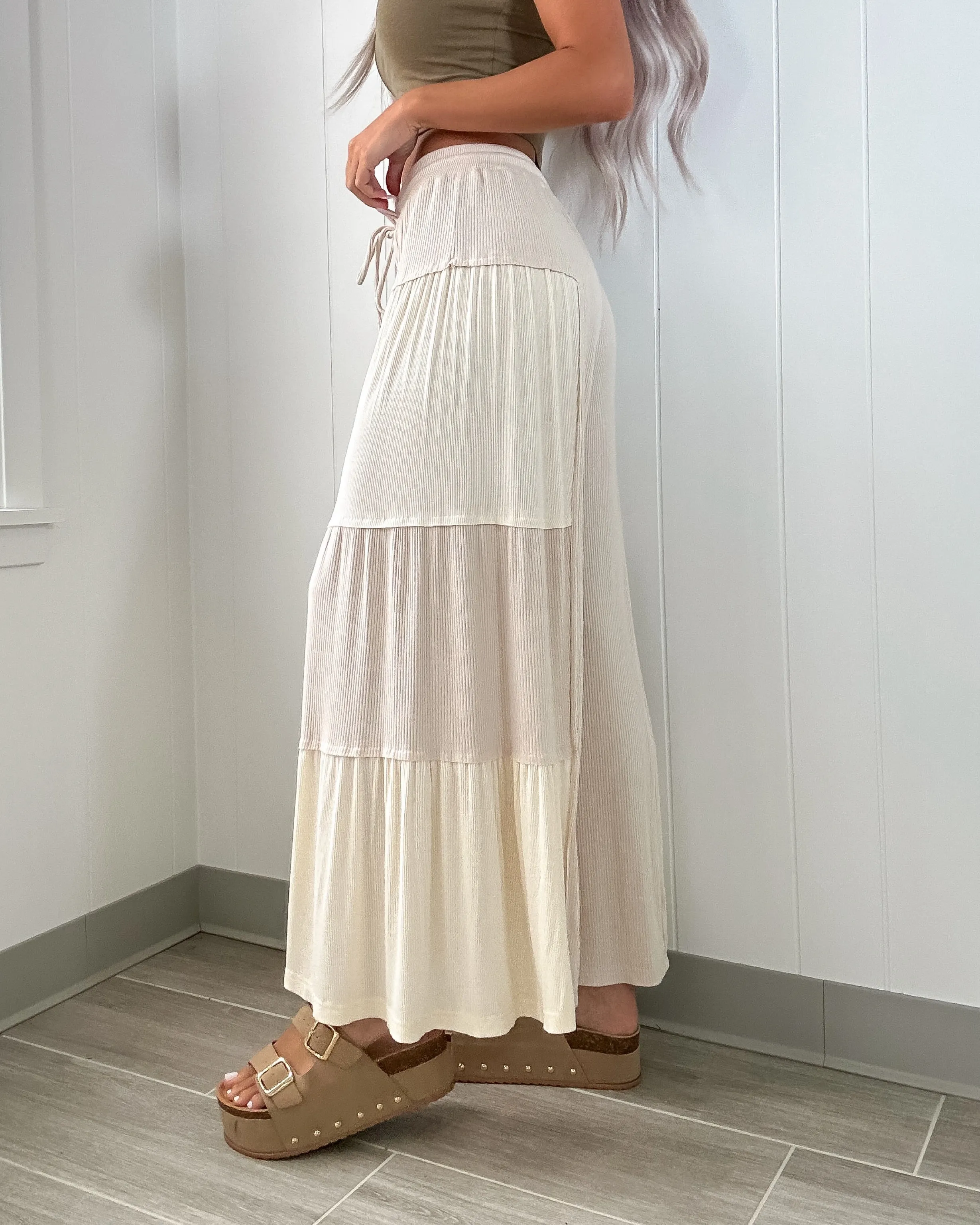 Flirty Feeling Colorblock Pants - Sand Beige