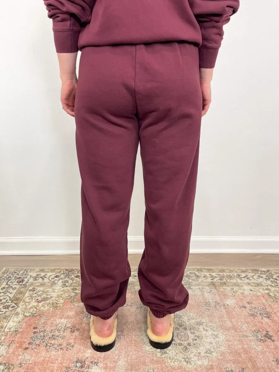 Karter Jogger in Dark Burgundy