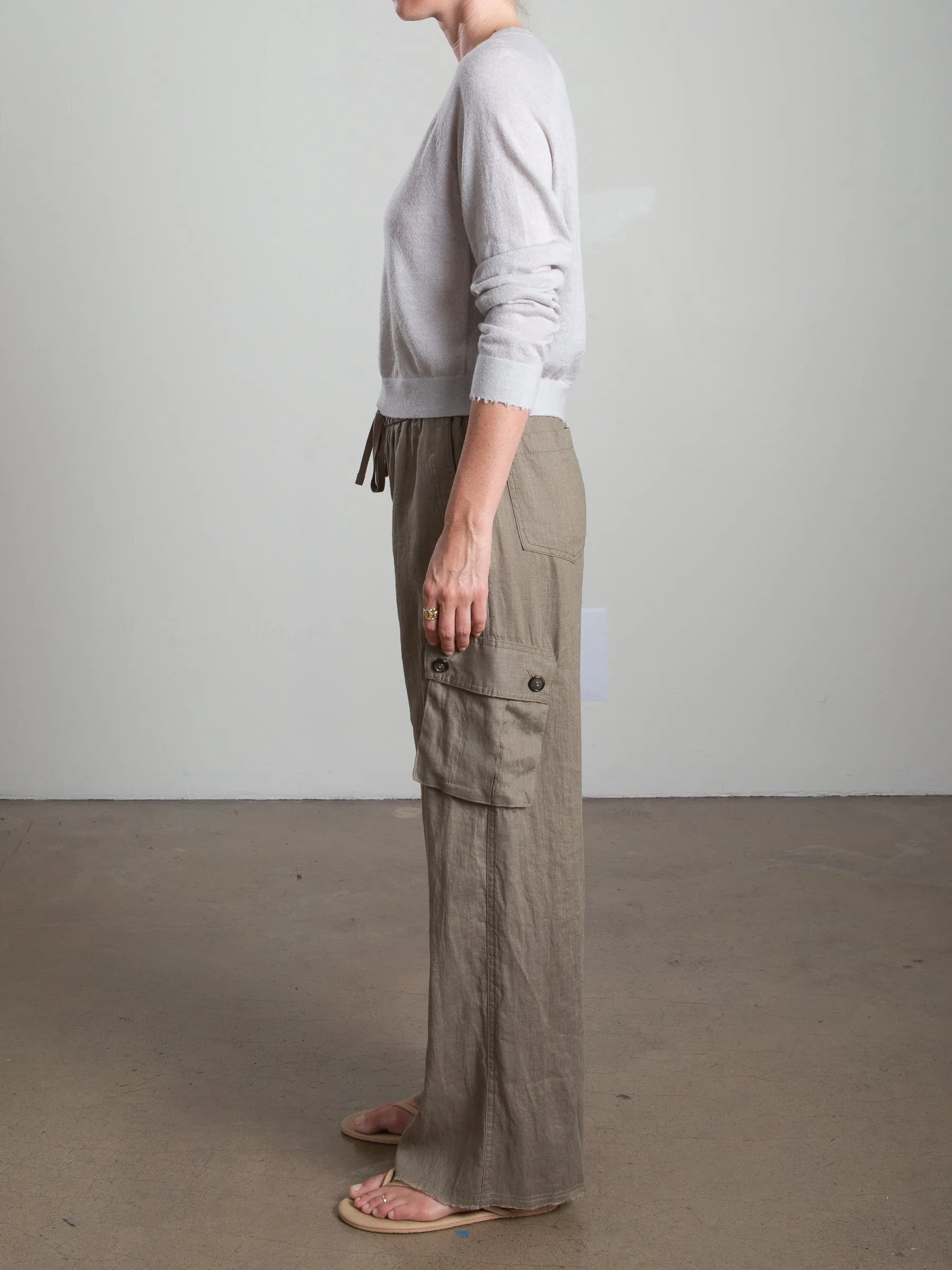 Mason Cargo Pant in French Linen - Olive